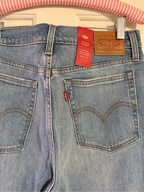 Levi's Women's Wedgie Skinny Jeans - Light Blue